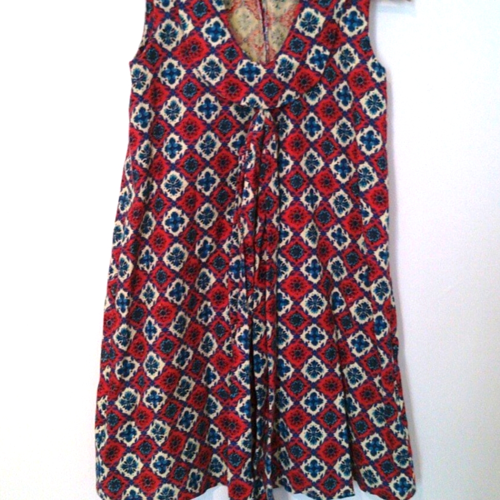 Vintage 1970s Red & Blue Batik Floral Print 100% Cotton Dress